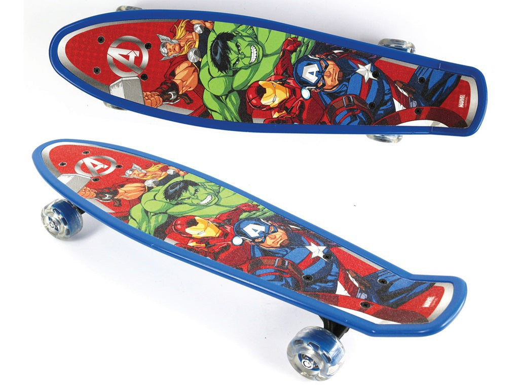 PATINETA AVENGERS C/LUCES 22X6PLG